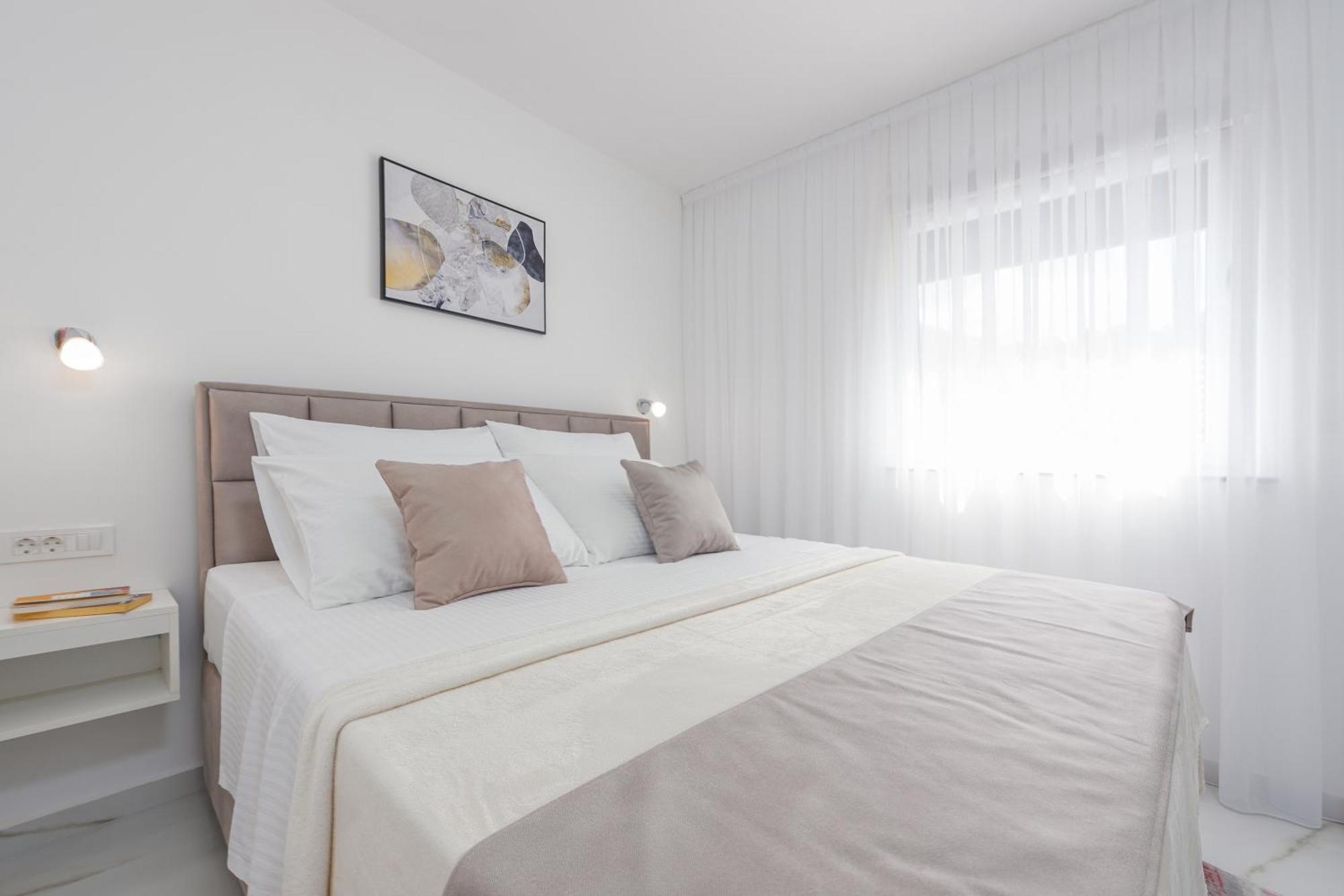 Apartments Menalo Elegance 扎顿 外观 照片